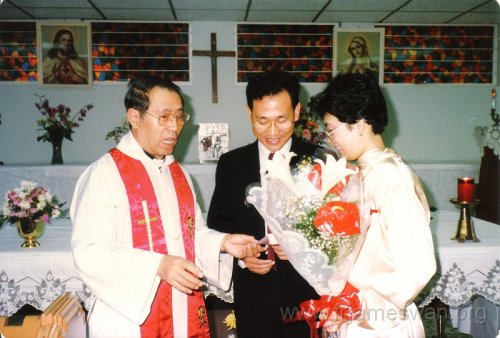 1988-Nov-26-Tsui-Wah-Ming-and-Lau-Hui-Mai-17