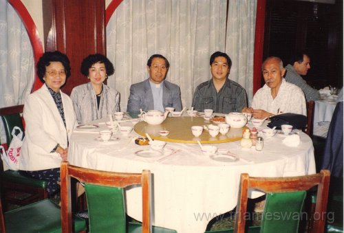 1990-May-30-Dinner-with-Traffic-Director-of-Cathedral-in-Mai-Lay-Kin-Restaurant-1