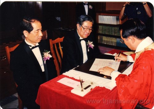 1990-Oct-5-Chan-Yuk-Ip-and-Huong-Gai-Ming-3