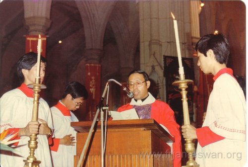 1982-Sept-25-Golden-Jubilee-of-Ordination-of-Fr-Tong-Dol-Ming-8