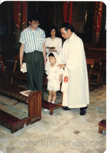 Andrea-and-Andrew-Wong-baptized-5