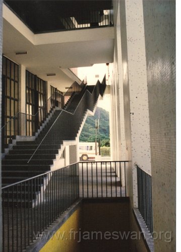 1986-Aug-30-St-Joan-of-Arc-High-School-New-Building-16