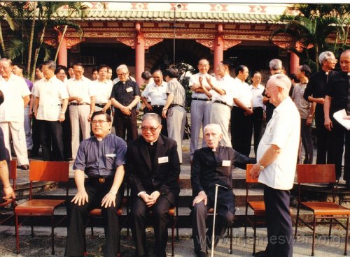 1991 Oct 1 Holy Spirit Seminar - Celebration - 42