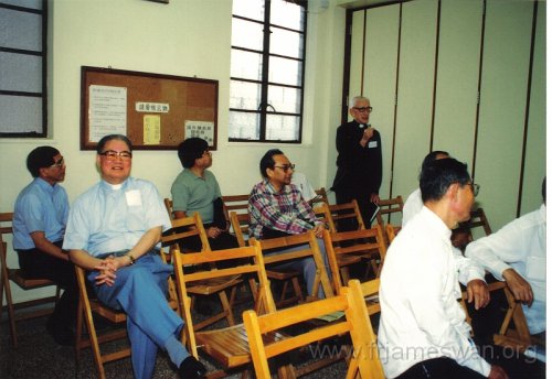 1991 Oct 3 Holy Spirit Seminar - Celebration - 15