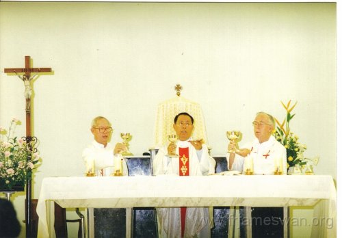 1996-Montreal-Chinese-Catholic-Church-13