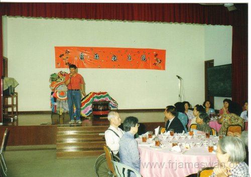 1996-Montreal-Chinese-Catholic-Church-25